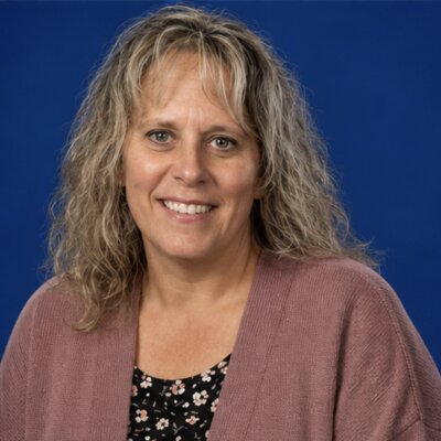 Dawn Shields, Online Coordinator